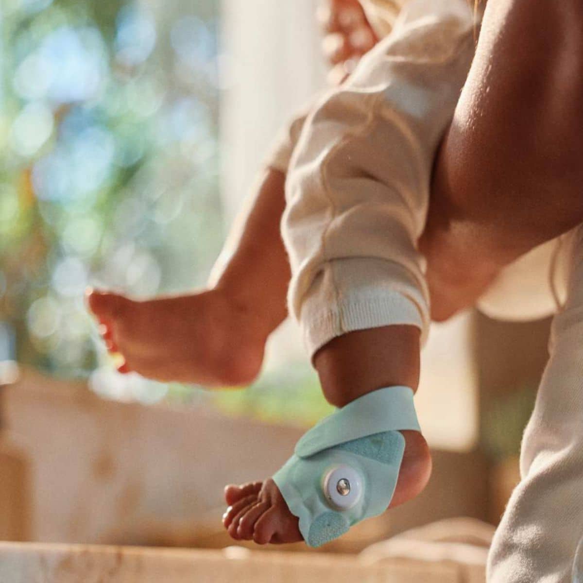 Owlet Dream Sock Smart Baby Monitor - Image 4