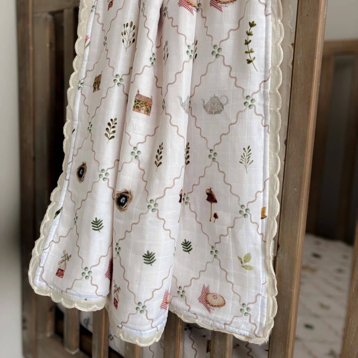 Pop Ya Tot Fur Lined Cot Blanket - Cottage Picnic - Image 2