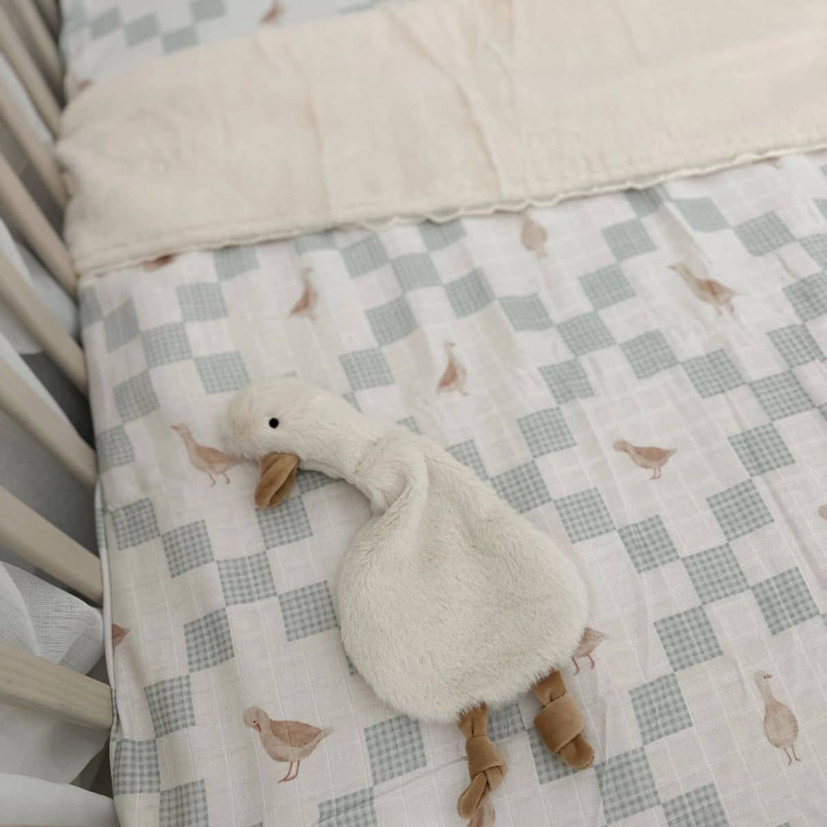 Pop Ya Tot Fur Lined Cot Blanket - Goosey Gander - Image 4