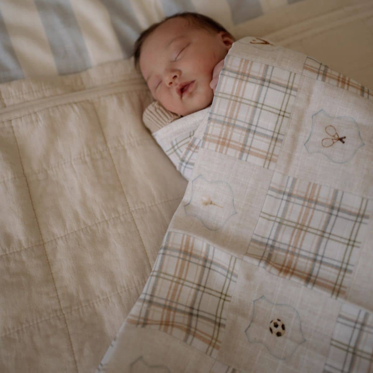 Pop Ya Tot Organic Cotton Swaddle Wrap - Old Sport - Image 2