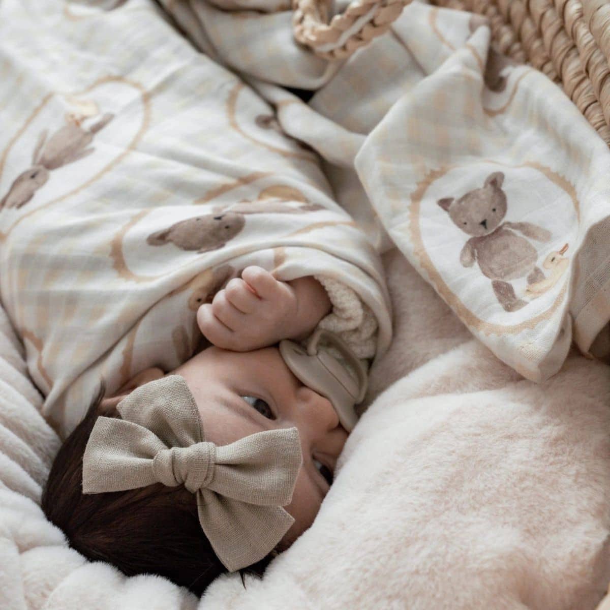 Pop Ya Tot Organic Cotton Swaddle Wrap - Ted & Duck - Image 3