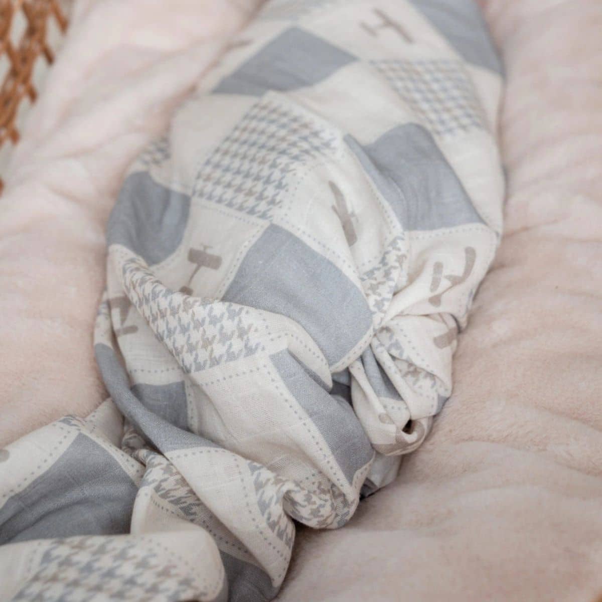 Pop Ya Tot Organic Cotton Swaddle Wrap - Wright Flyer - Image 3