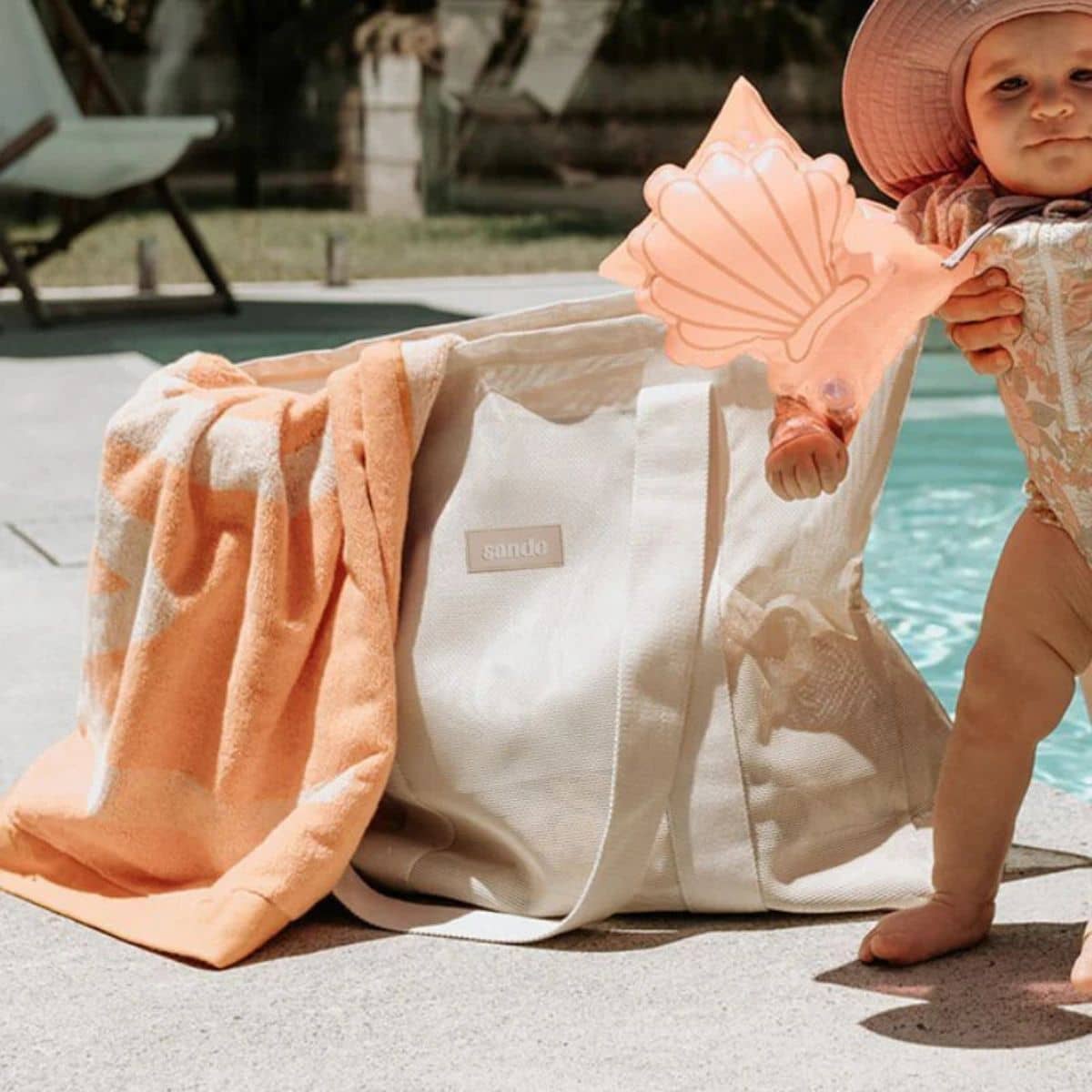 Sande Kids Beach Hauler - Mini Mesh Beach Bag – Sand - Image 2
