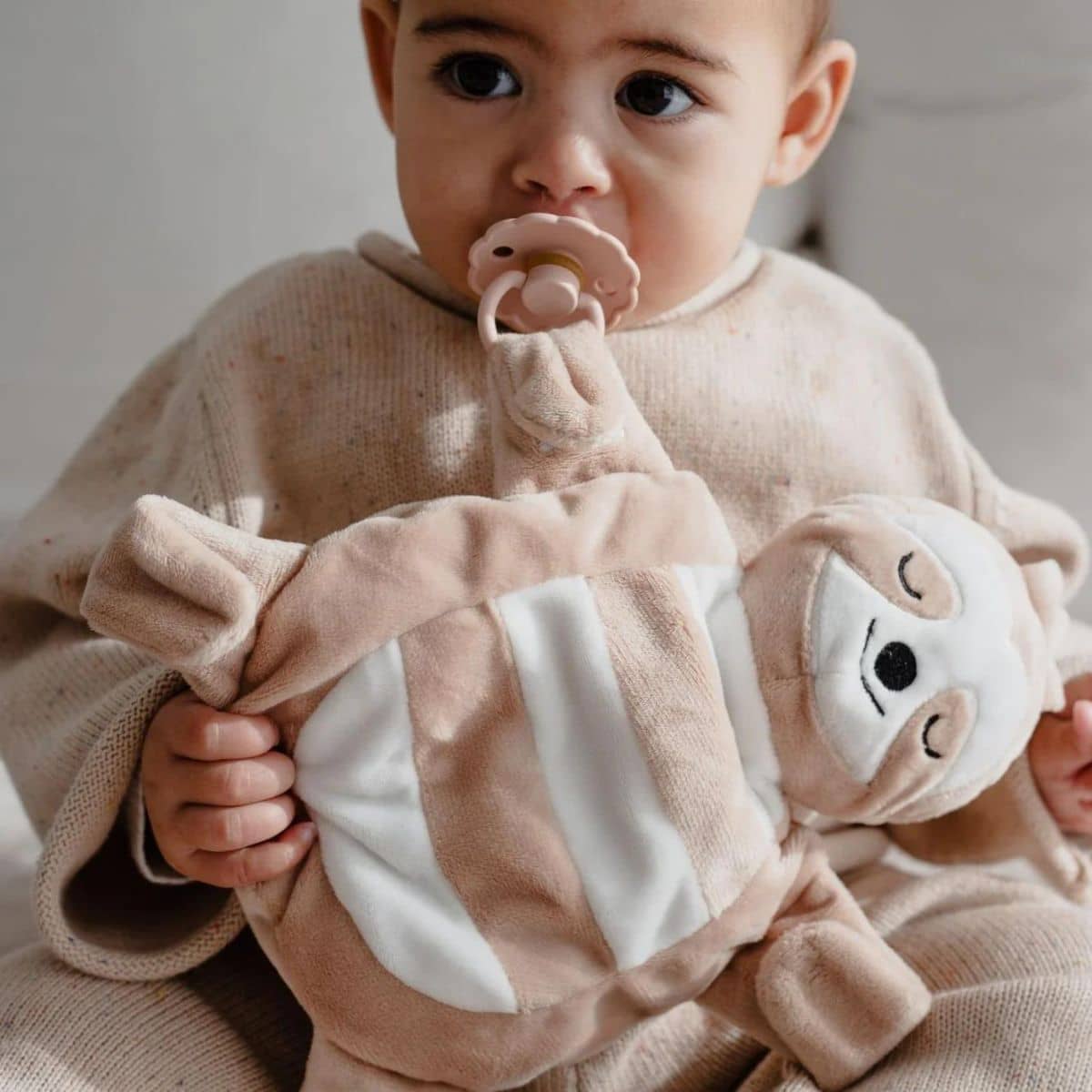 Sleepytot Baby Comforter - Sloth - Image 2