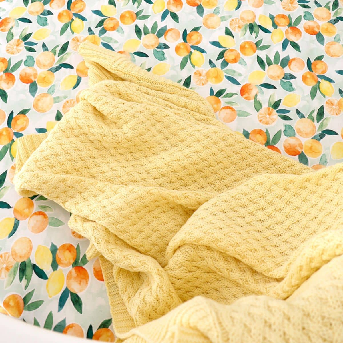 Snuggle Hunny Diamond Knit Baby Blanket - Sunlight - Image 3