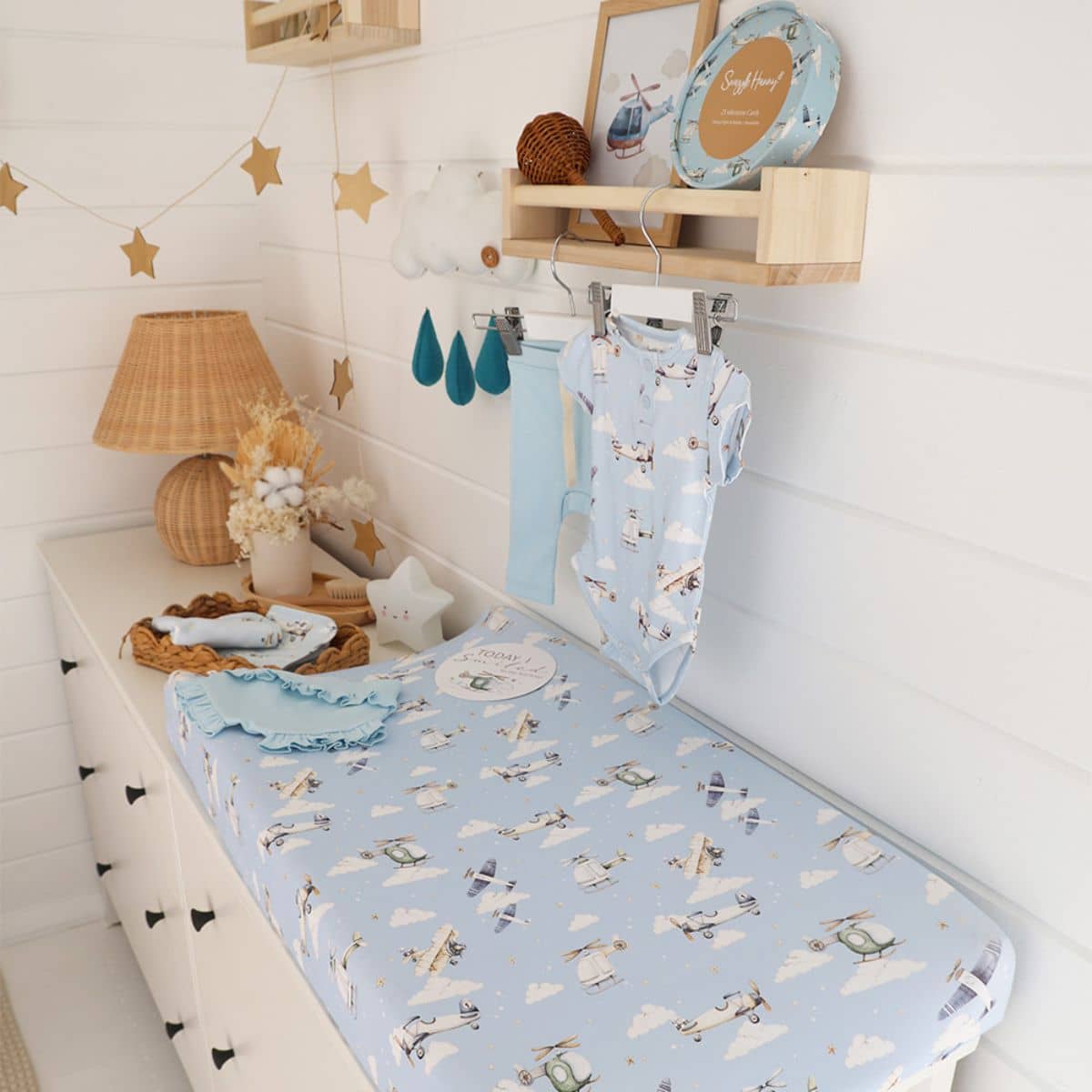 Snuggle Hunny Fitted Bassinet Sheet and Change Pad Cover - Taking Flight - Image 3
