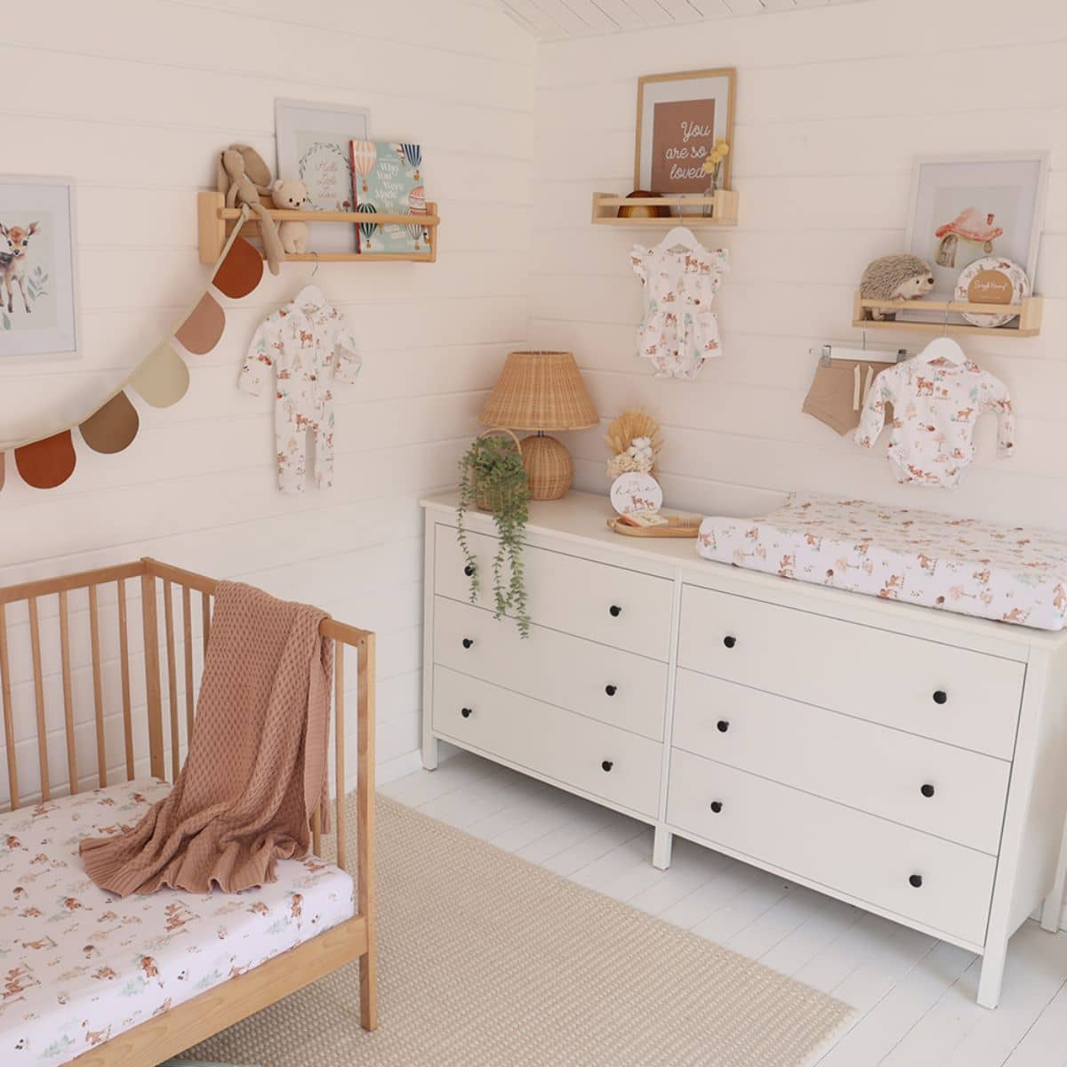 Snuggle Hunny Fitted Cot Sheet - Woodland Tales - Image 6