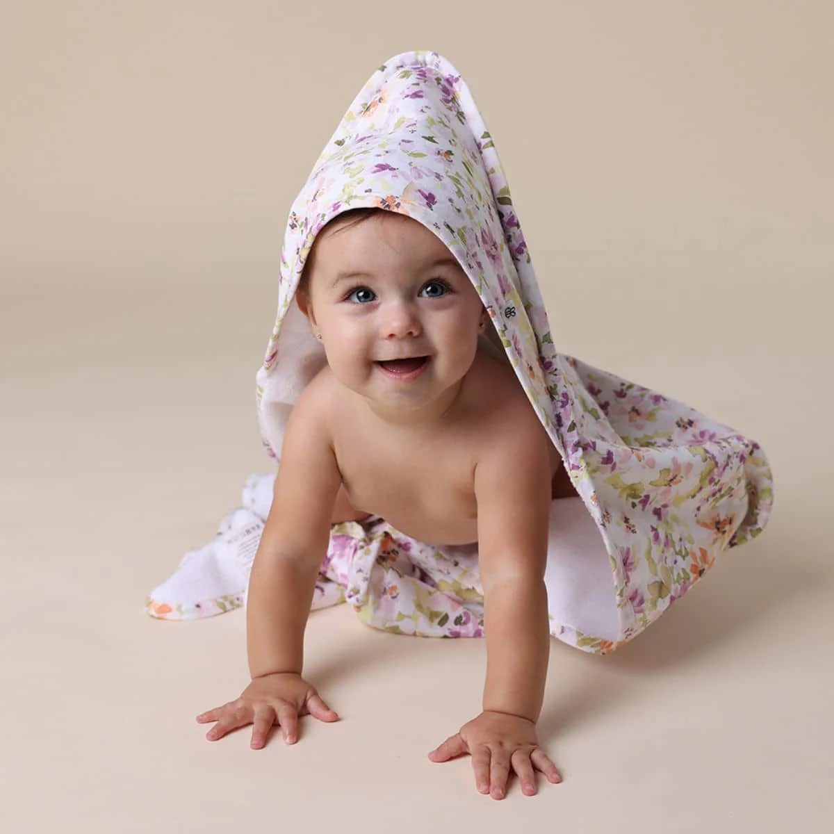 Snuggle Hunny Hooded Baby Towel - Isla - Image 2
