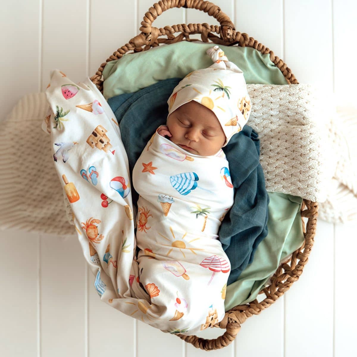 Snuggle Hunny Jersey Wrap with Matching Headwear - Beach Fun - Image 3