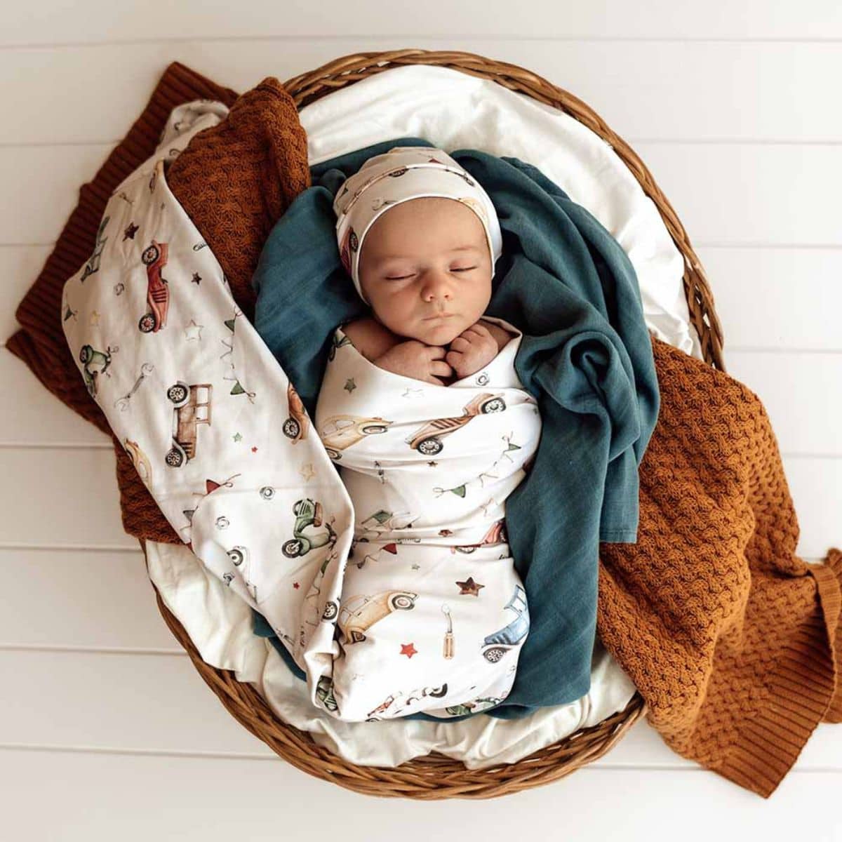 Snuggle Hunny Jersey Wrap with Matching Headwear - Vintage Cars - Image 2