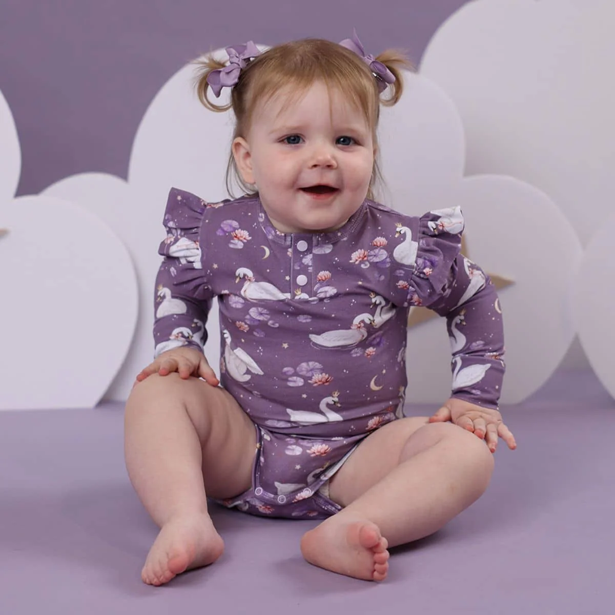 Snuggle Hunny Long Sleeve Bodysuit - Midnight Swan - Newborn - Image 7