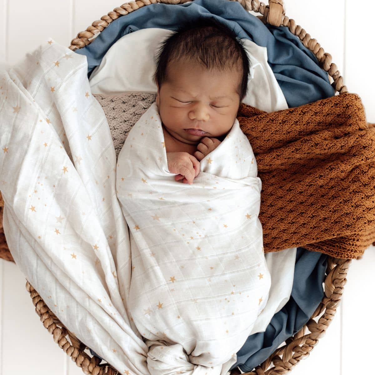 Snuggle Hunny Muslin Wrap - Stardust - Image 3