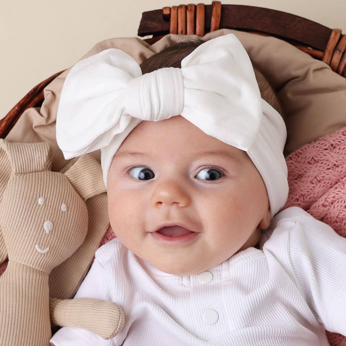 Snuggle Hunny Oversized Bow - Milk - Image 4