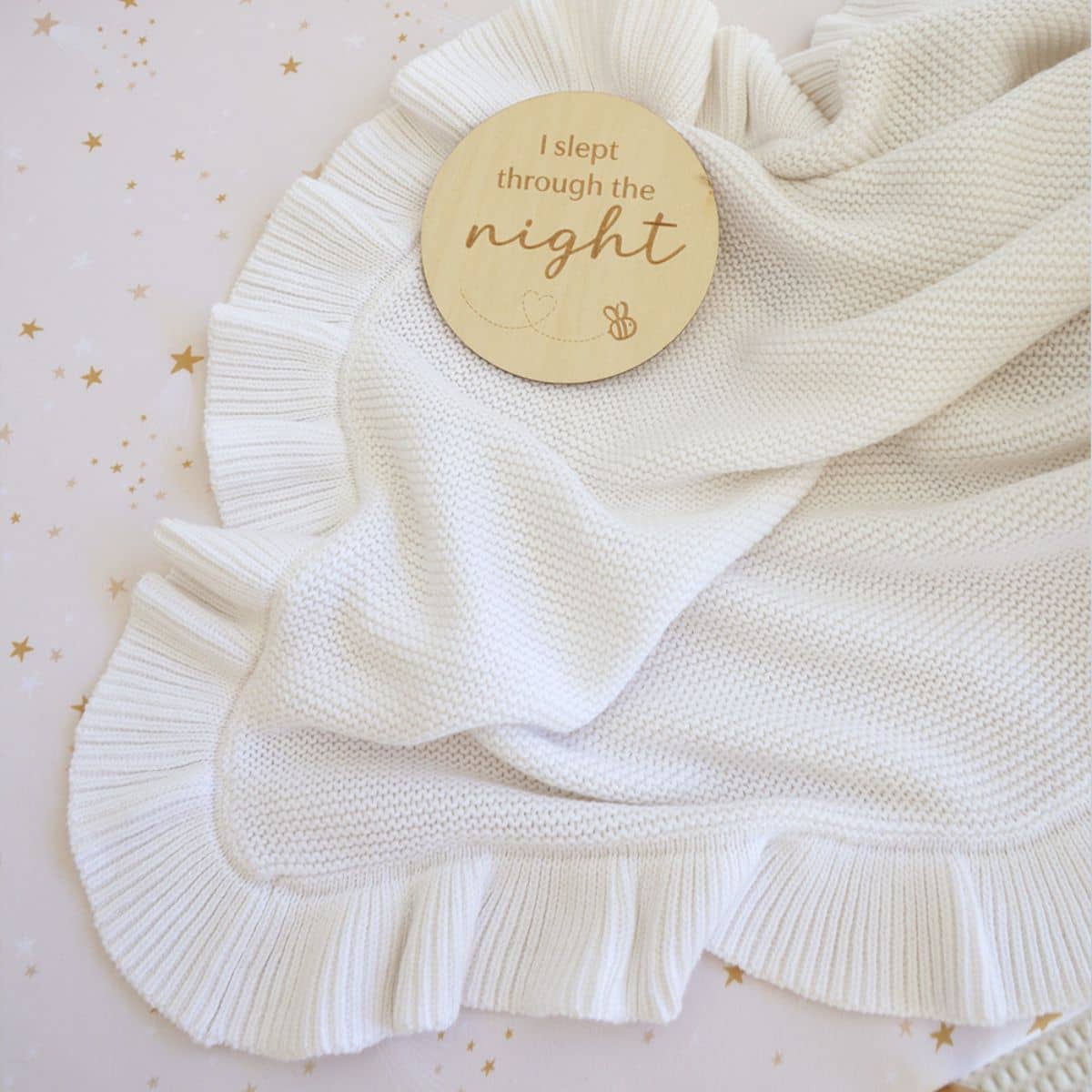 Snuggle Hunny Ruffle Knit Baby Blanket - White - Image 3