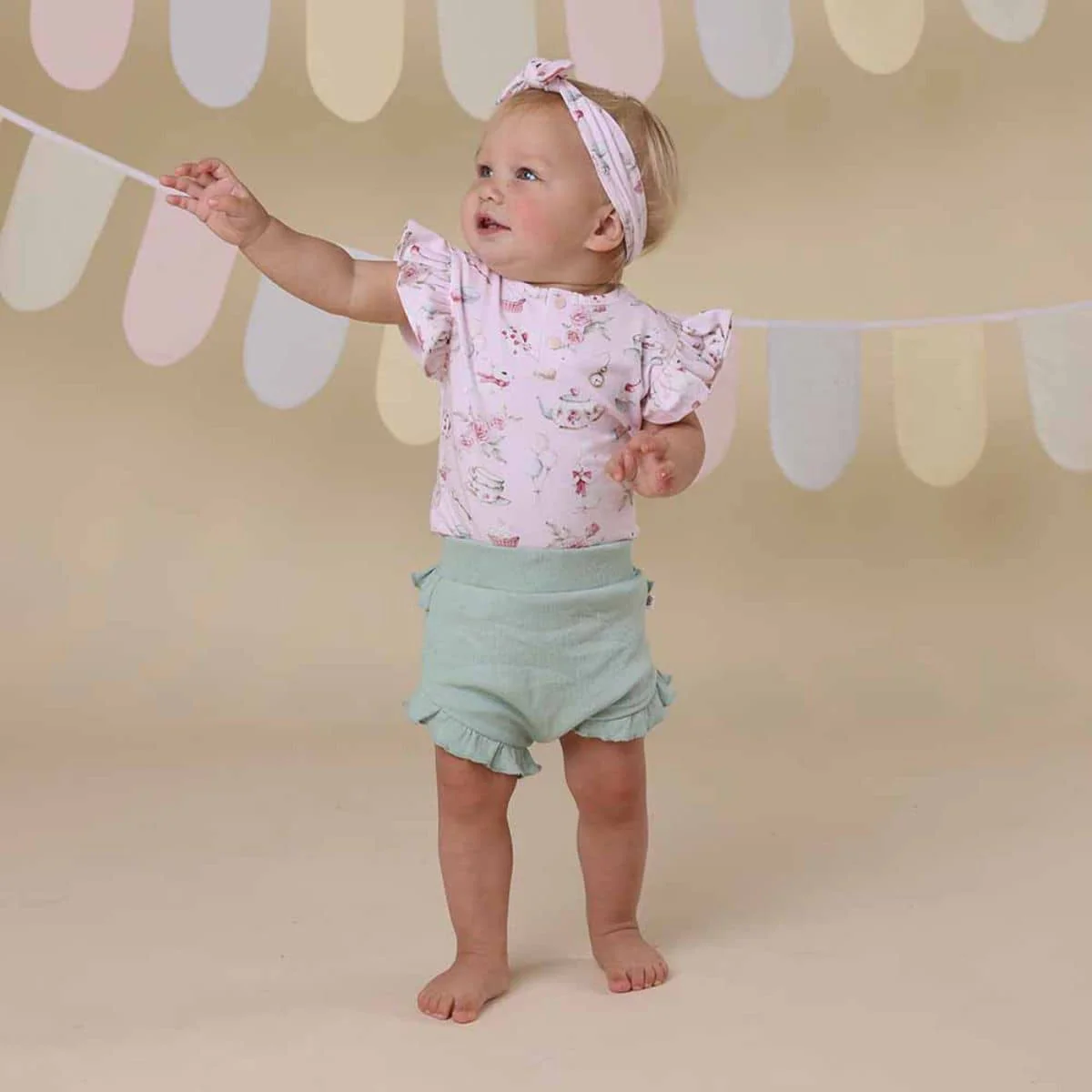Snuggle Hunny Short Sleeve Bodysuit - Alice's Tea Party - Image 4