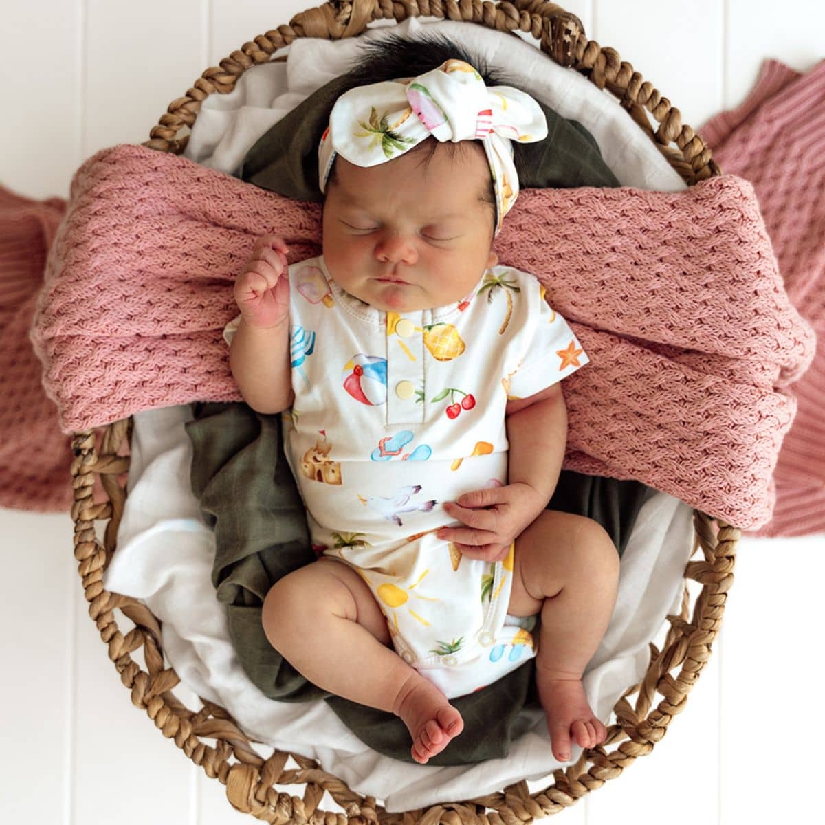 Snuggle Hunny Short Sleeve Bodysuit - Beach Fun - Image 3