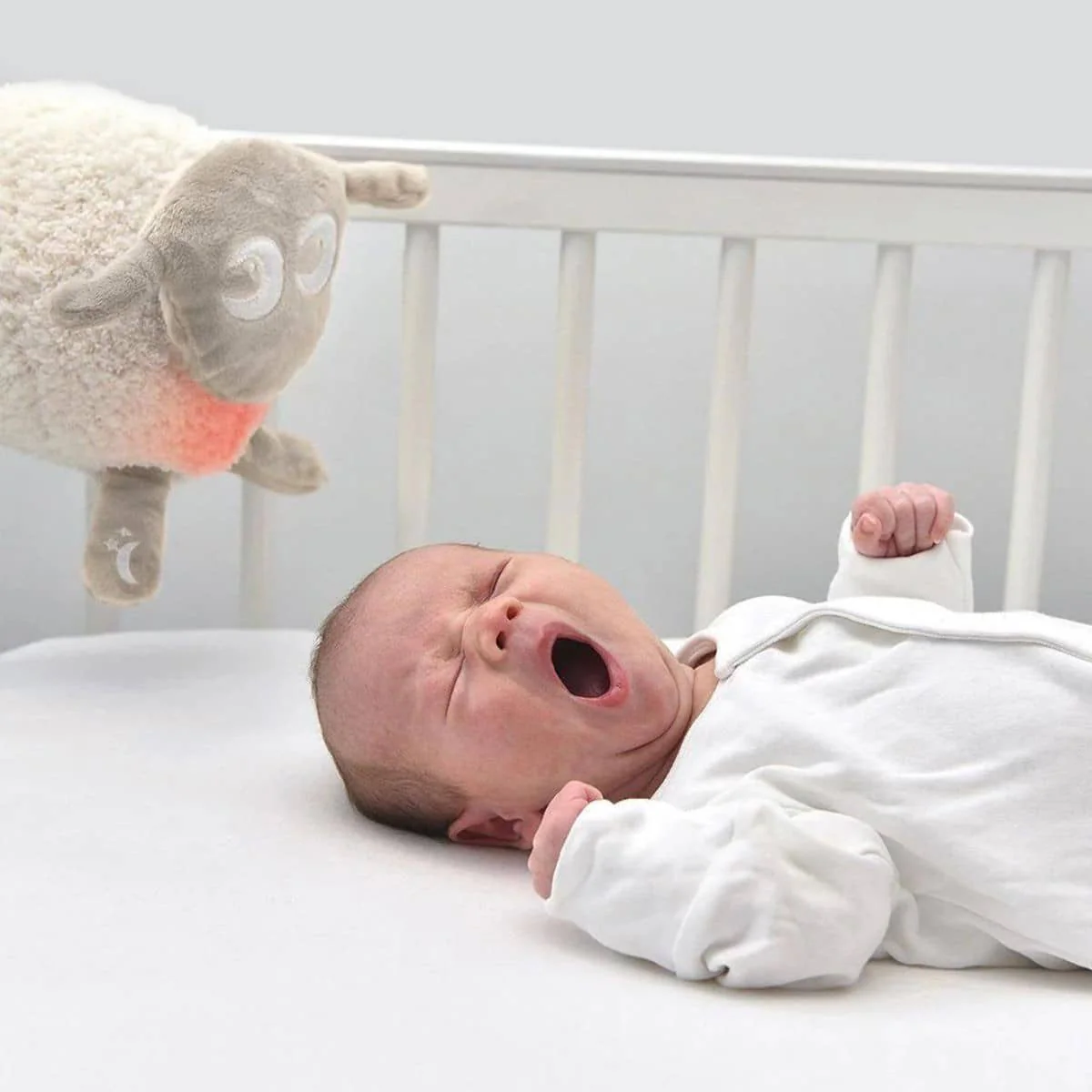 Sweet Dreamers Ewan the Sheep - Deluxe Baby Sleep Aid - Beige - Image 4