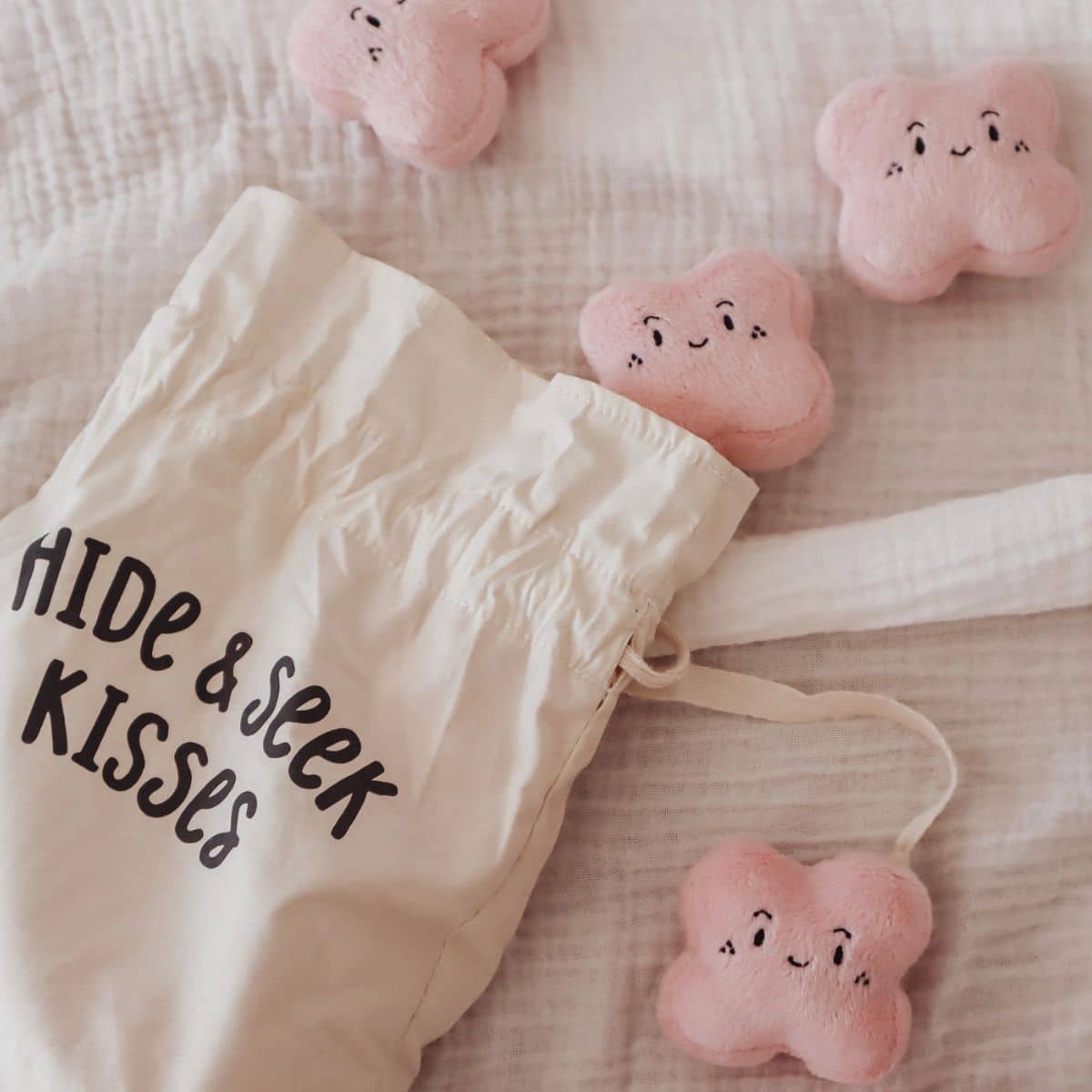 The Kiss Co. Plush Toys - Hide and Seek Kisses - Image 3