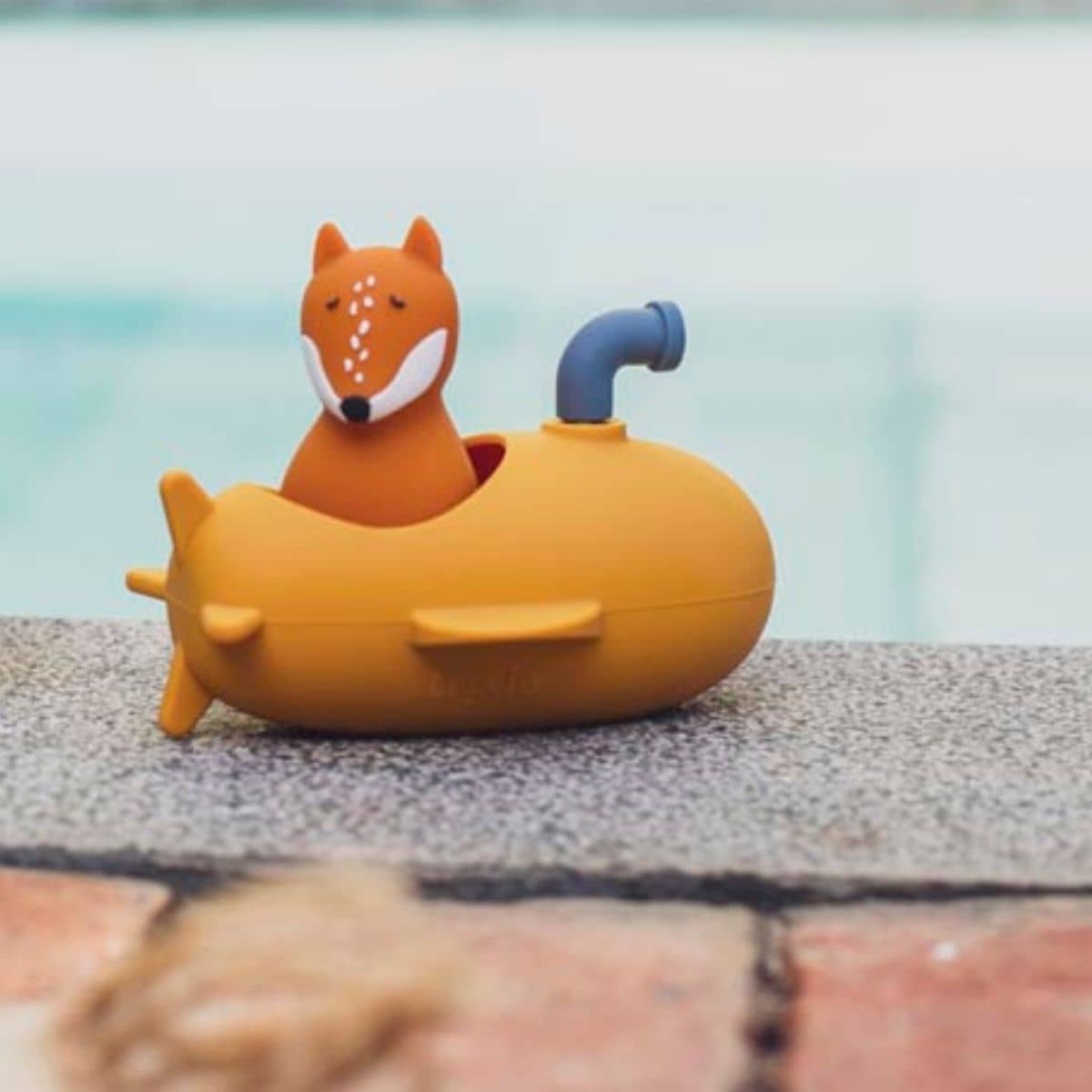 Trixie Bath Toy Submarine - Mr. Fox - Image 2