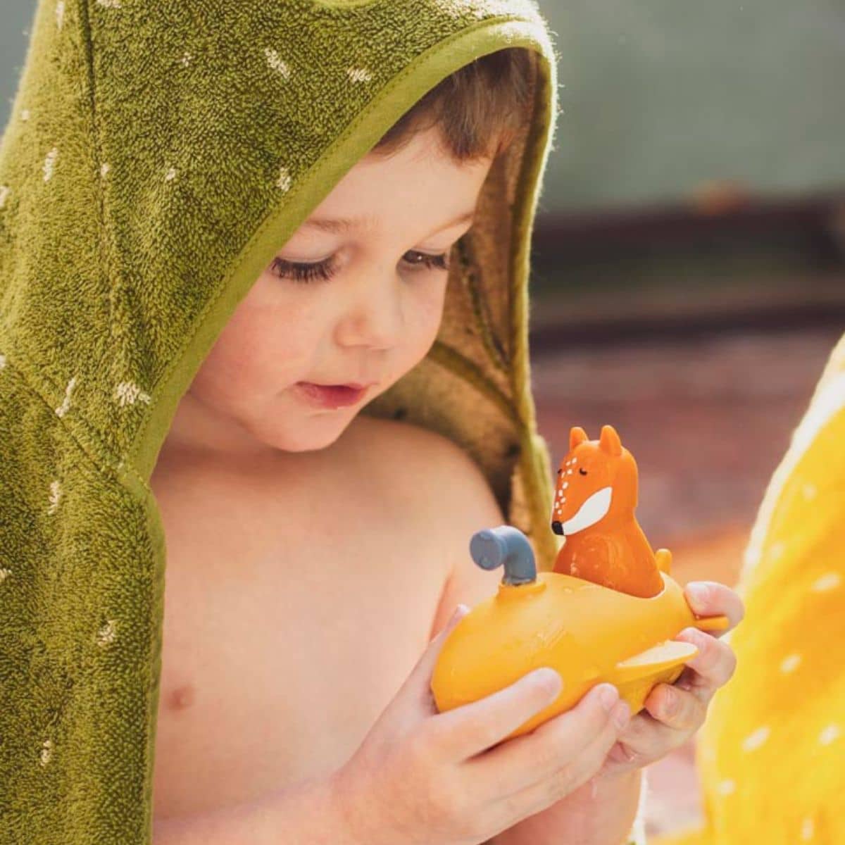 Trixie Bath Toy Submarine - Mr. Fox - Image 4