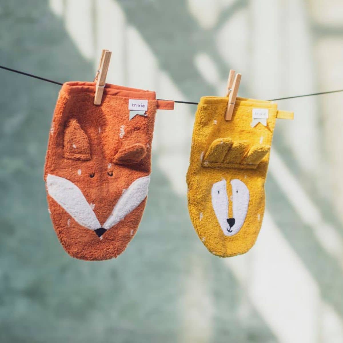Trixie Organic Washcloths 2 Pack - Mr. Lion / Mr. Fox - Image 4