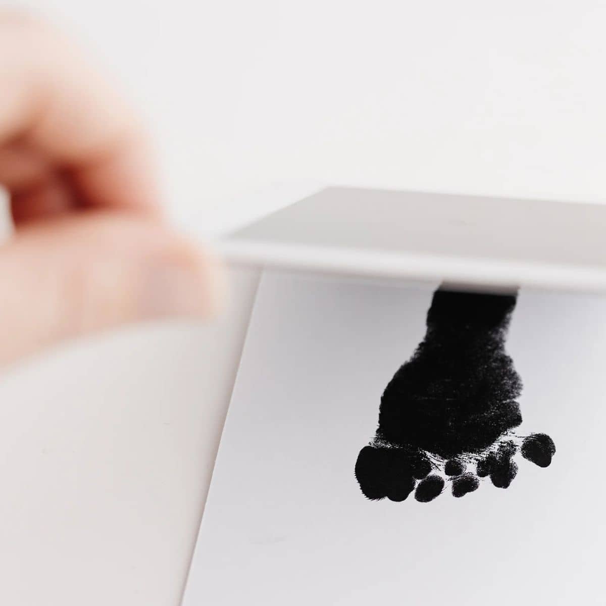 Truly Amor Ink-Free Baby Hand and Footprint Set - Image 13