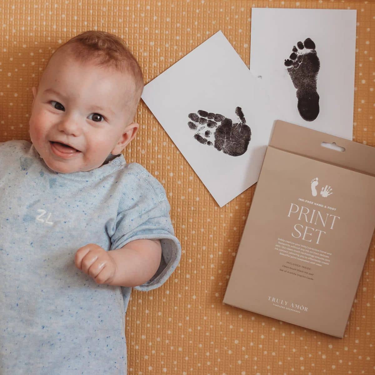 Truly Amor Ink-Free Baby Hand and Footprint Set - Image 18