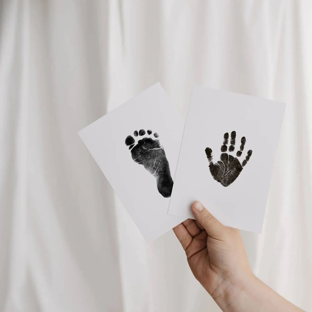 Truly Amor Ink-Free Baby Hand and Footprint Set - Image 9