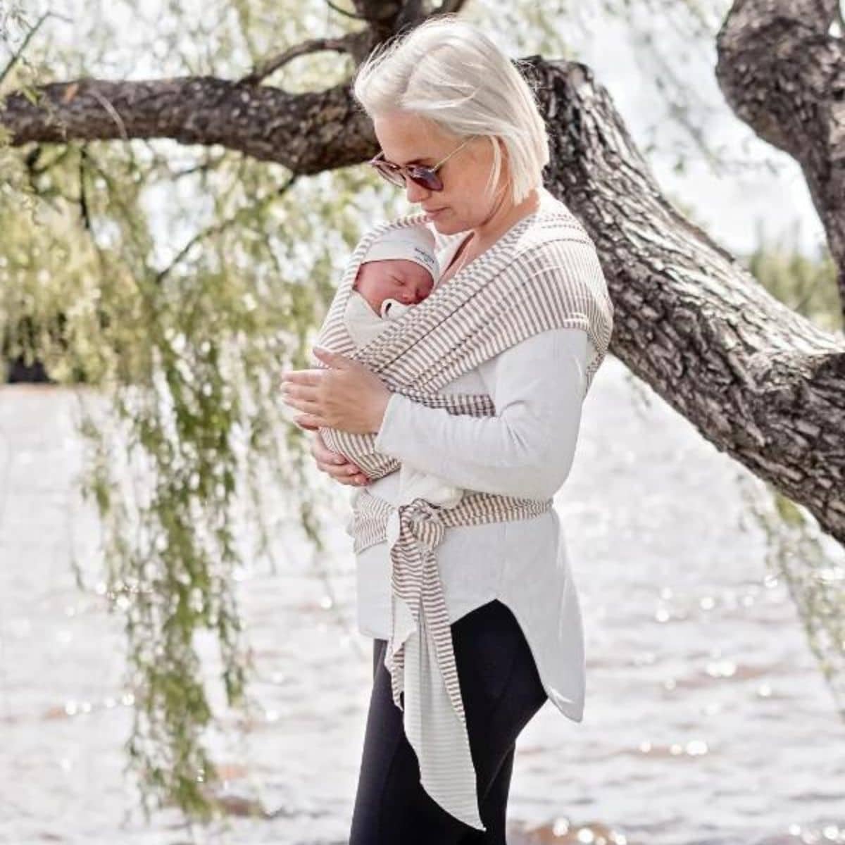 Vixsa Bamboo Blend Wrap Carrier - Willow - Image 3