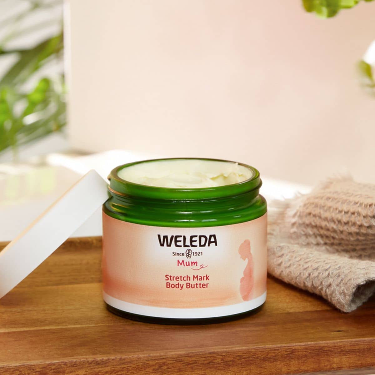 Weleda Stretch Mark Body Butter - Image 4