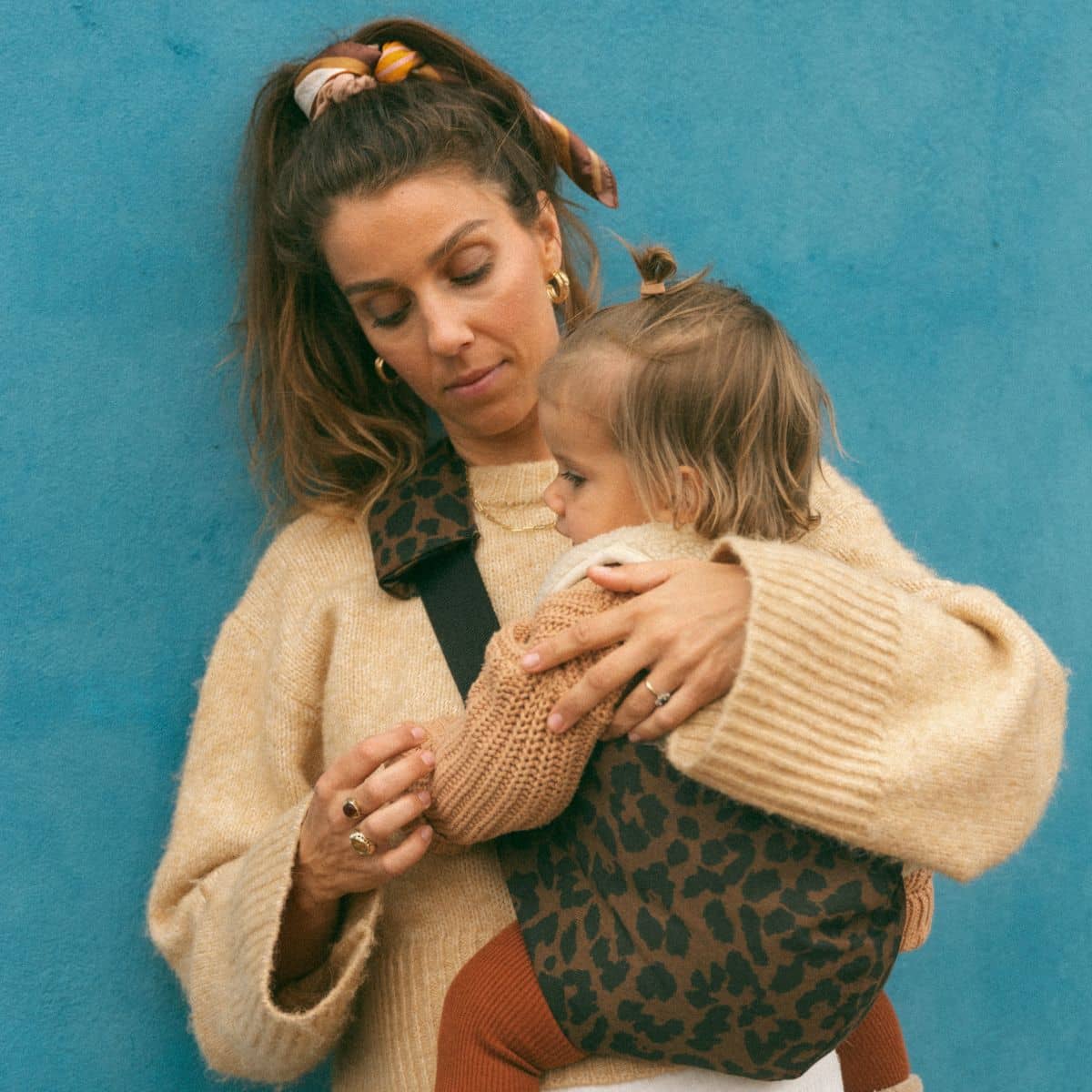 Wildride Toddler Hip Carrier - Brown Leopard - Image 3
