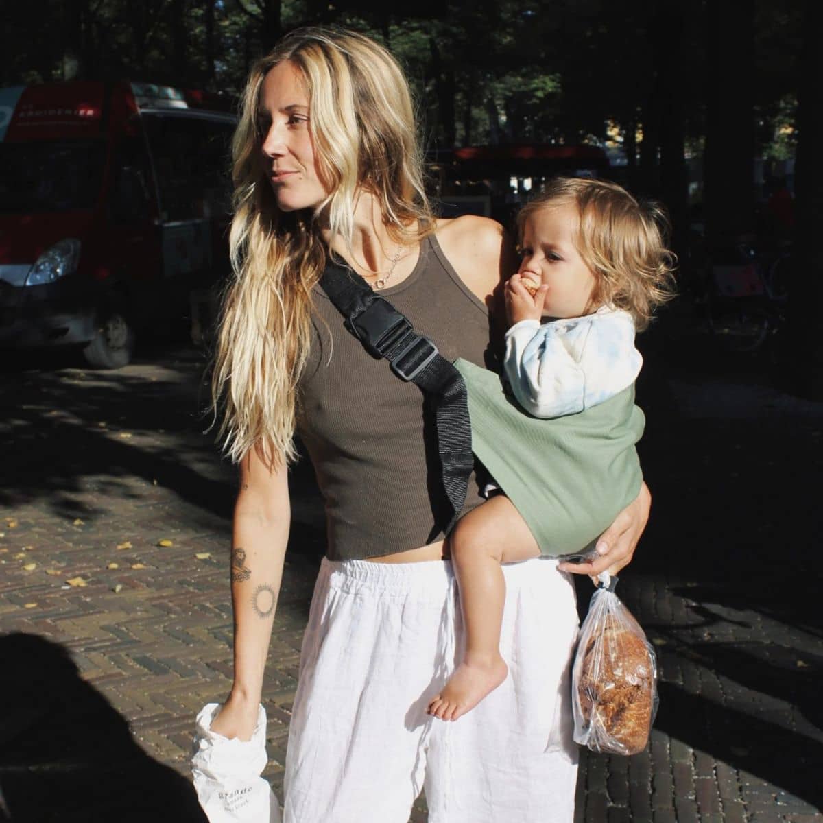 Wildride Toddler Hip Carrier - Fern - Image 4