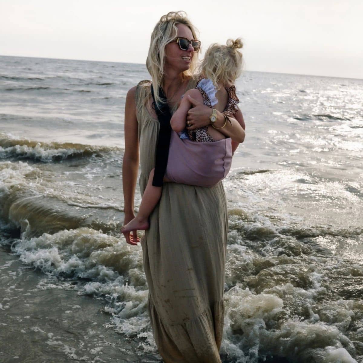 Wildride Toddler Hip Carrier - Vintage Rose - Image 4