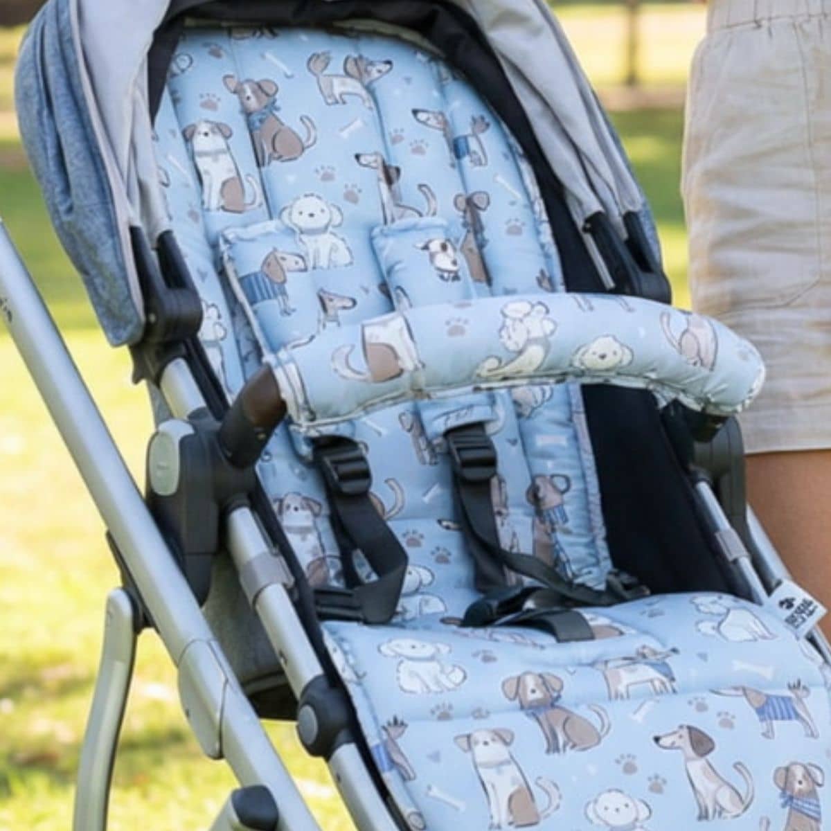 Wonderland4Children Bumper Bar Cover - Dogs - Image 5