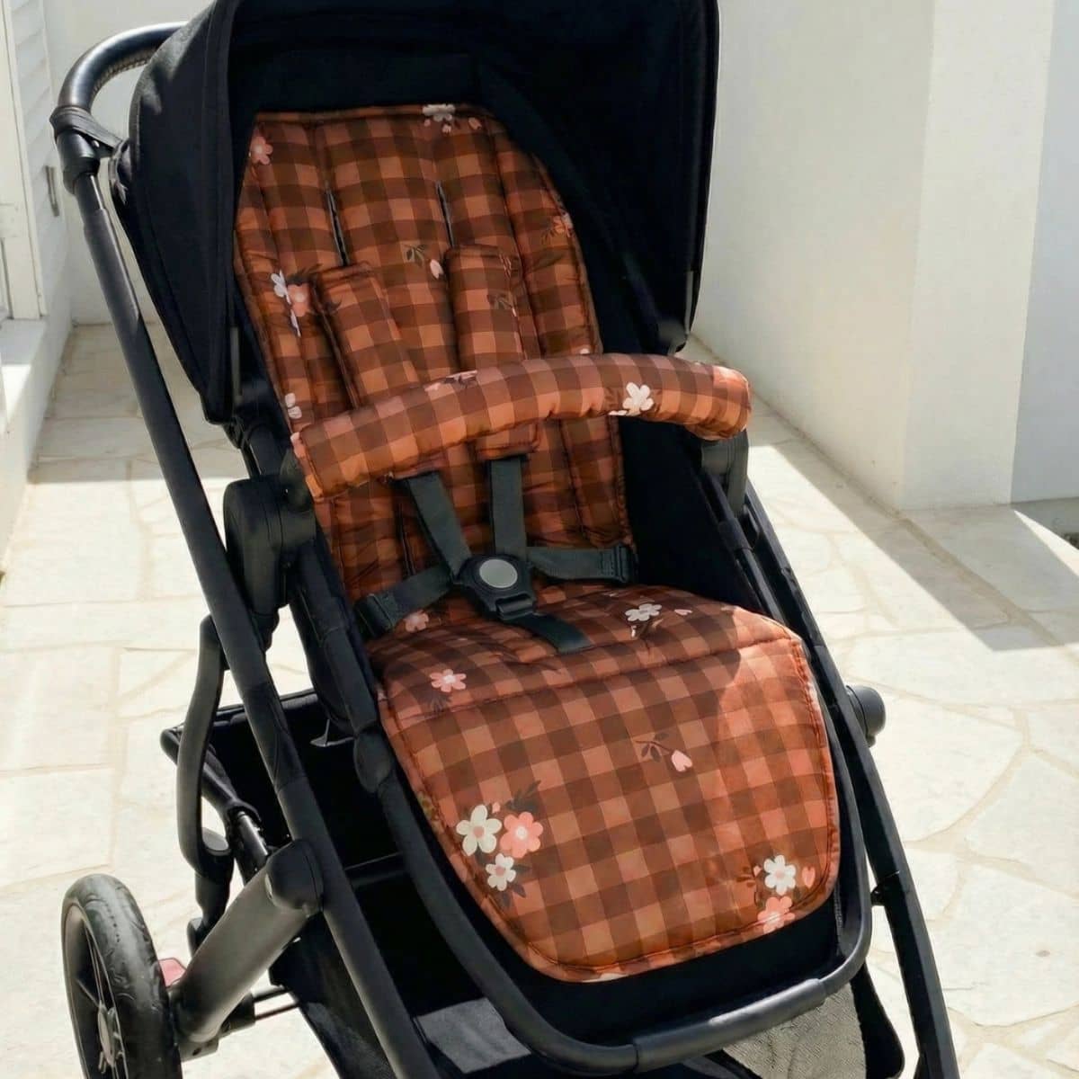 Wonderland4Children Universal Pram Liner - Hailey - Image 4