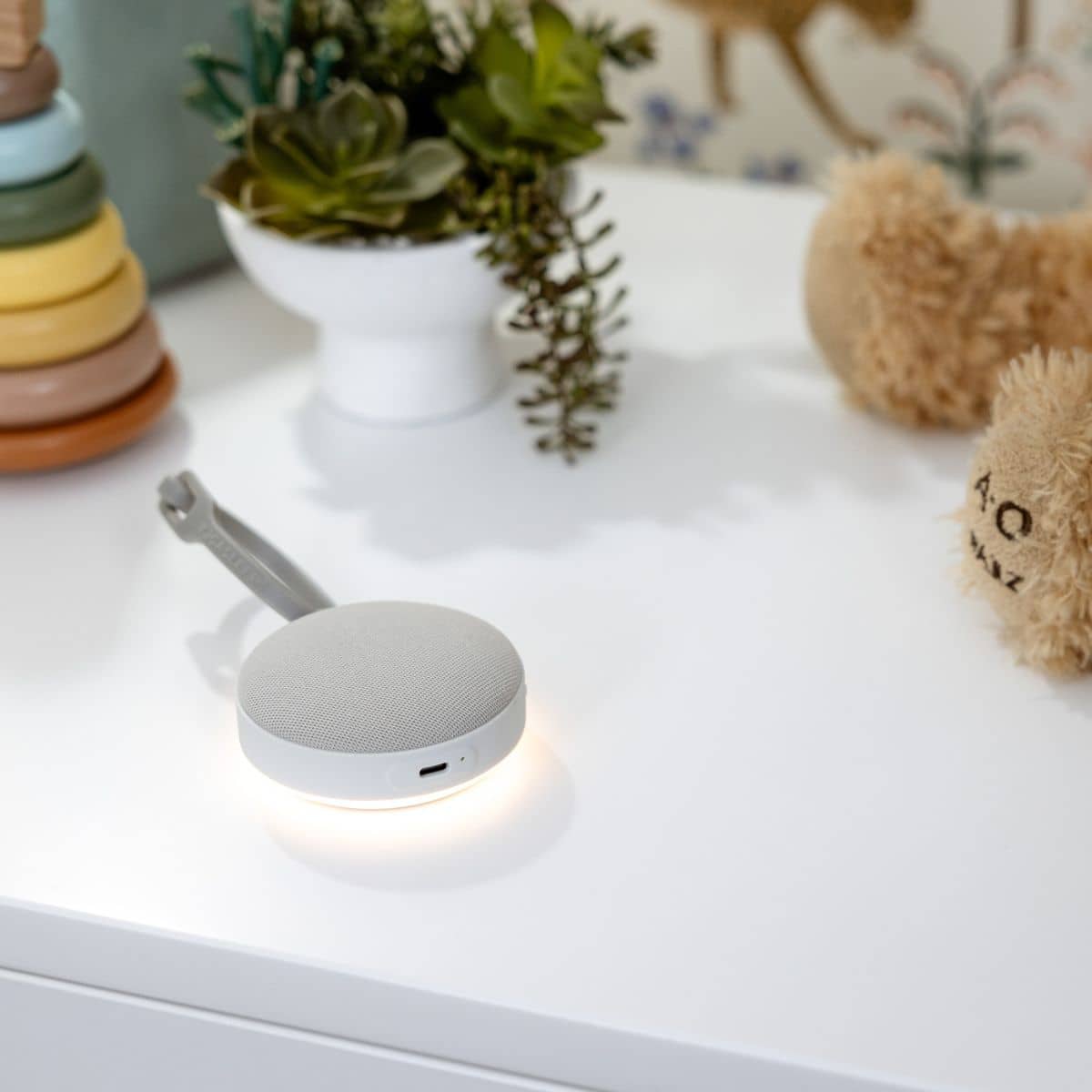 Yogasleep Portable Sleep Sound Machine and Night Light - Hushh 2 - Image 4