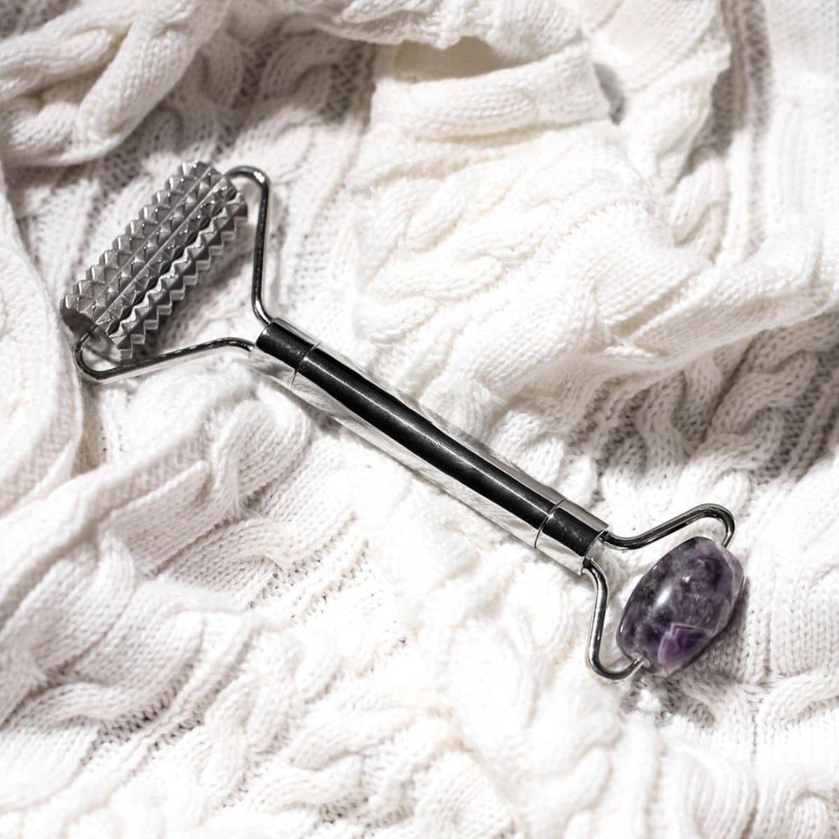 Yung Bod C-Section Roller / Massager - Image 4